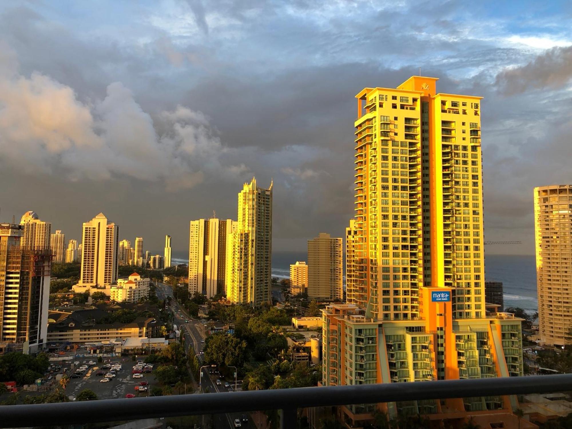 Solaire Apartments Gold Coast Exterior photo
