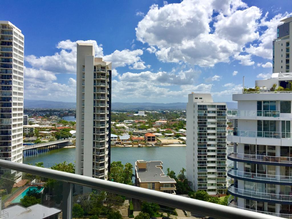 Solaire Apartments Gold Coast Exterior photo